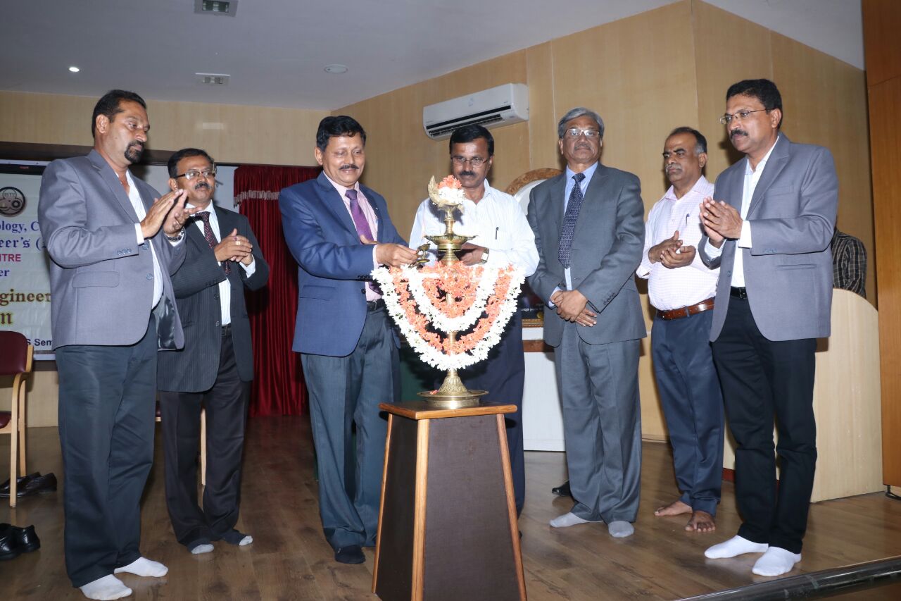 ಭವ್ಯ ಭಾರತದ ನಿರ್ಮಾಣದಲ್ಲಿ ಇಂಜಿನಿಯರ್‍ಗಳು, ವಿದ್ಯಾರ್ಥಿಗಳ ಪಾತ್ರ ಬಹಳ ಮುಖ್ಯ: ಎಂ.ಎ.ನಾಗೇಂದ್ರ